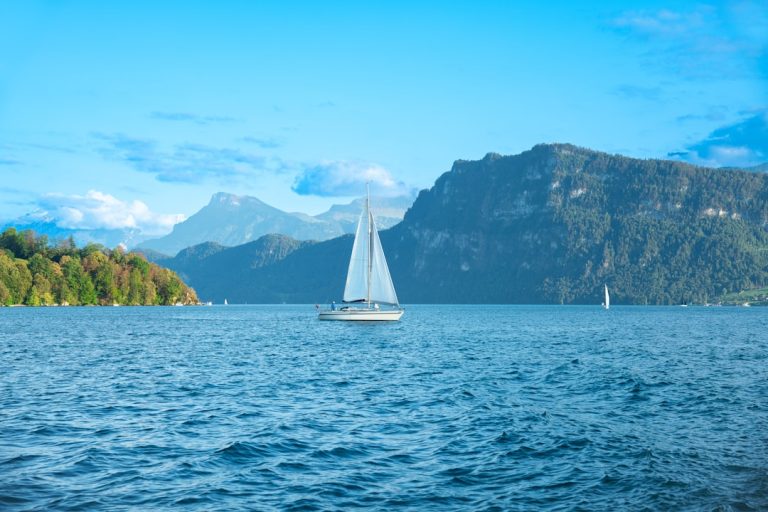 Setting Sail: Your Ultimate Guide to Cruise Ship Bookings & Reservations